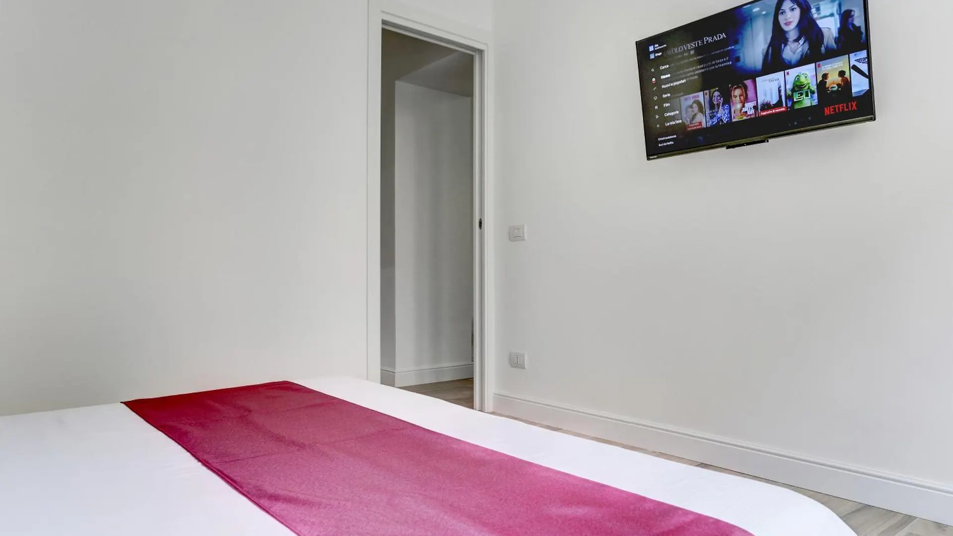San Giovanni Cozy Apt - Home And More Rome Apartment